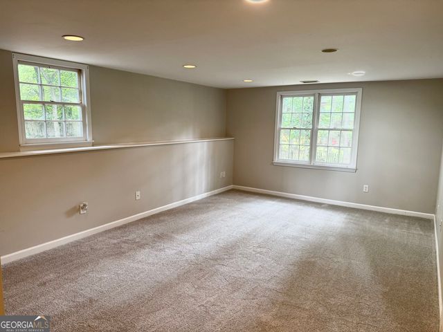 6321 Woodlore Drive NW, Acworth, GA 30101