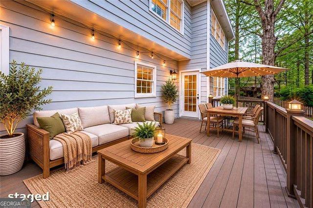6321 Woodlore Drive NW, Acworth, GA 30101