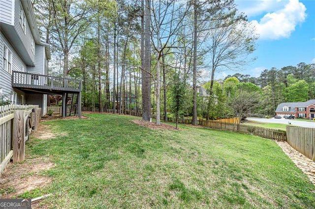 6321 Woodlore Drive NW, Acworth, GA 30101