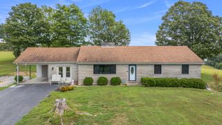670 Lillies Ferry Road, Winchester, KY 40391
