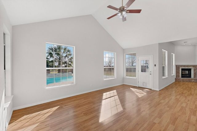 4138 Fm 813, Waxahachie, TX 75165