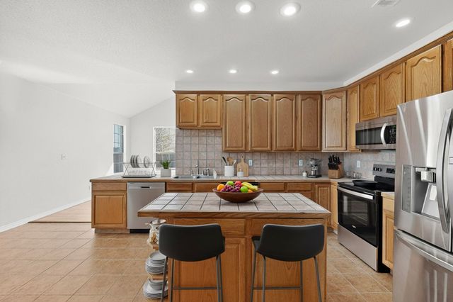 4138 Fm 813, Waxahachie, TX 75165