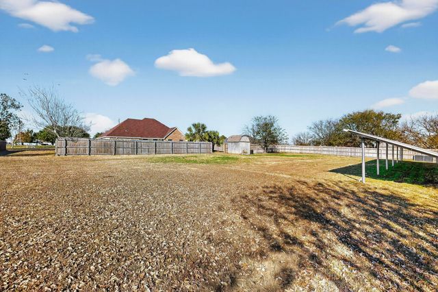 4138 Fm 813, Waxahachie, TX 75165