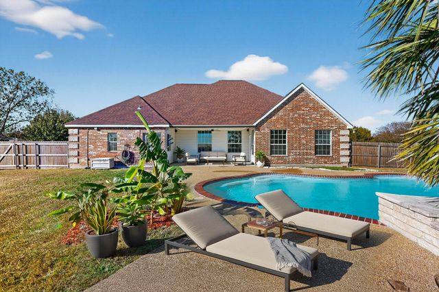 4138 Fm 813, Waxahachie, TX 75165