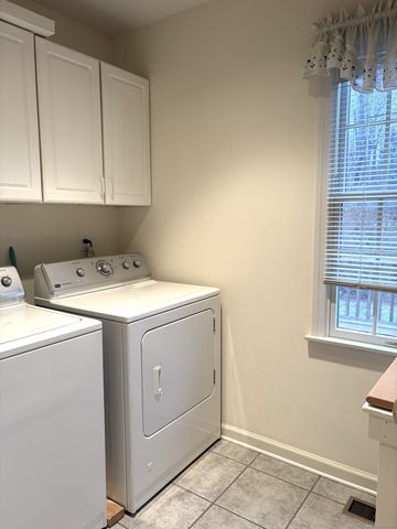 5 Howes Court, Ridgefield, CT 06877