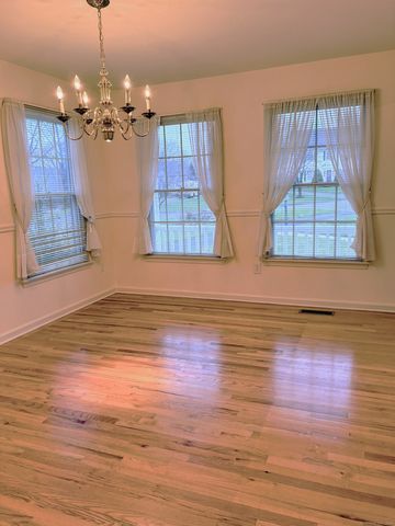 5 Howes Court, Ridgefield, CT 06877