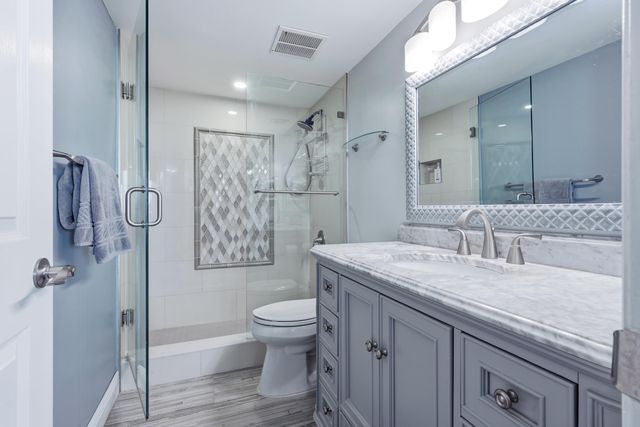 5600 N Flagler Drive 1105, West Palm Beach, FL 33407