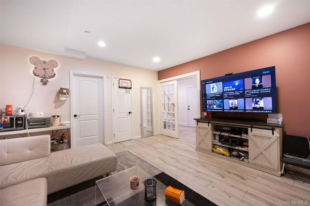 150-50 6th Avenue, Whitestone, NY 11357