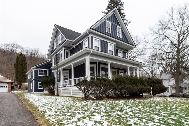 30 Park Street, Warsaw, NY 14569