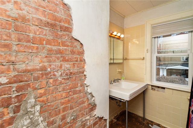 30 Park Street, Warsaw, NY 14569