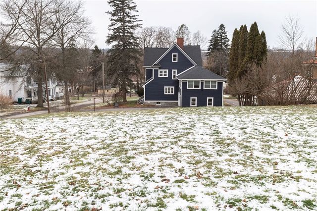 30 Park Street, Warsaw, NY 14569