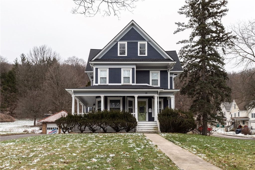 30 Park Street, Warsaw, NY 14569