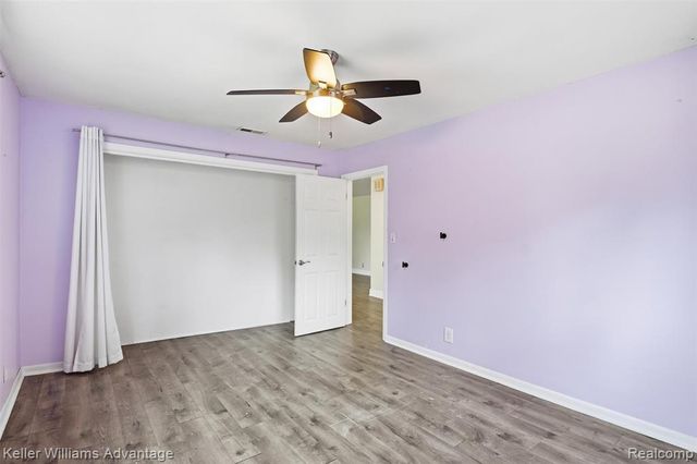701 Artdale Drive, White Lake, MI 48383