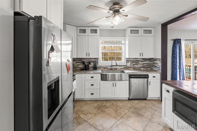 202 Arlington Drive, Granite City, IL 62040