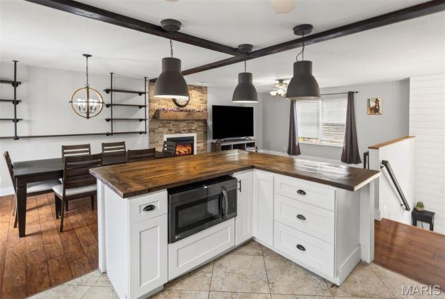 202 Arlington Drive, Granite City, IL 62040