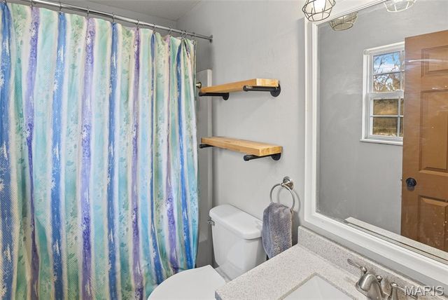 202 Arlington Drive, Granite City, IL 62040