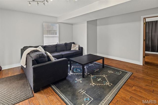 202 Arlington Drive, Granite City, IL 62040