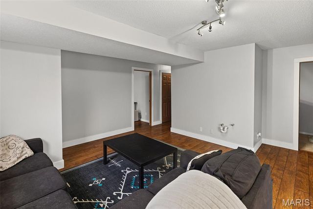 202 Arlington Drive, Granite City, IL 62040