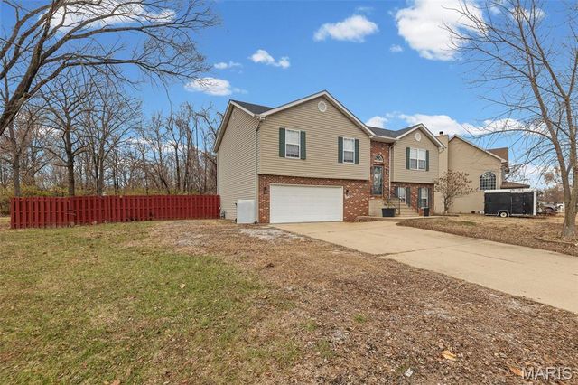 202 Arlington Drive, Granite City, IL 62040