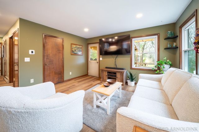 6264 140th Avenue, Holland, MI 49423