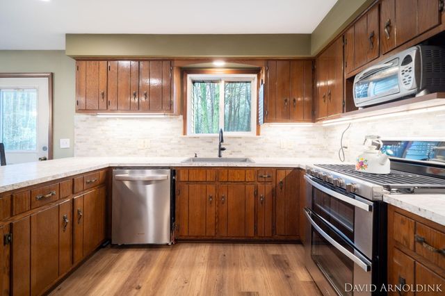 6264 140th Avenue, Holland, MI 49423