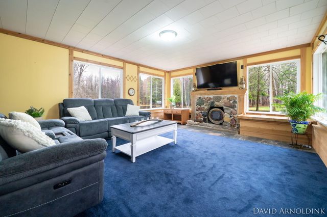 6264 140th Avenue, Holland, MI 49423