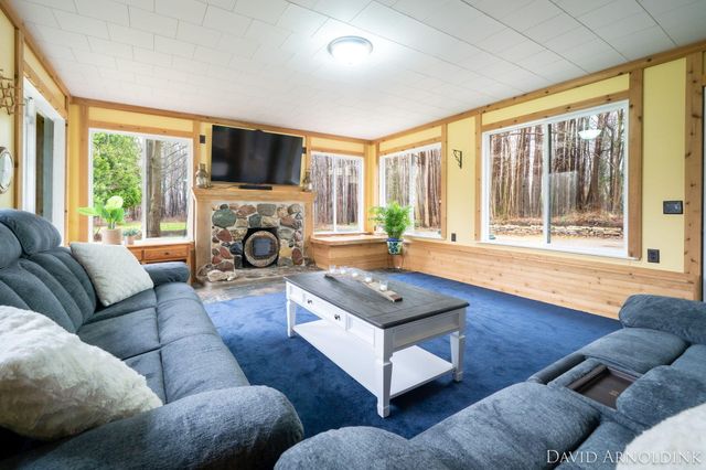 6264 140th Avenue, Holland, MI 49423