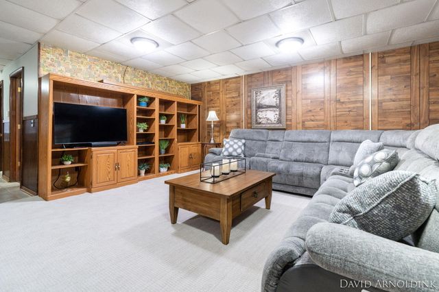 6264 140th Avenue, Holland, MI 49423