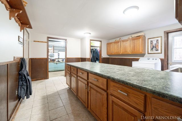 6264 140th Avenue, Holland, MI 49423