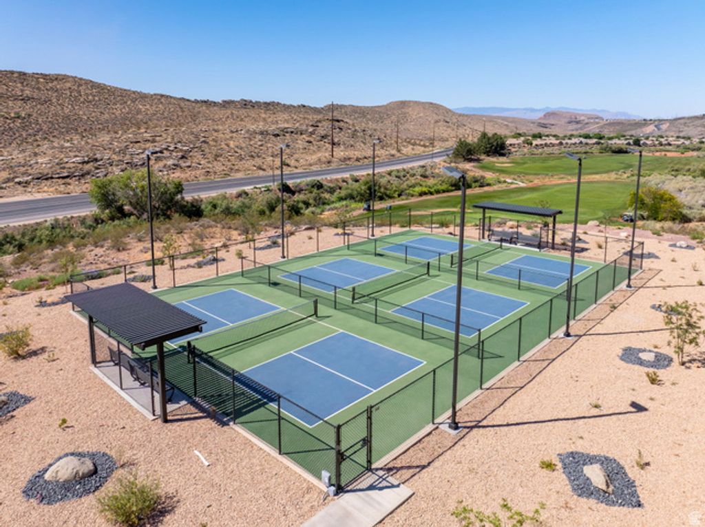 Image 25 of property listing at 1505 N ST ANDREWS WAY #149, Washington, UT 84780