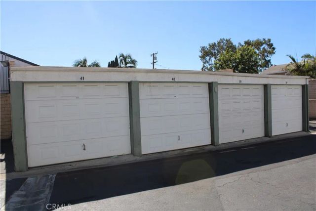 635 N Bristol, Santa Ana, CA 92703