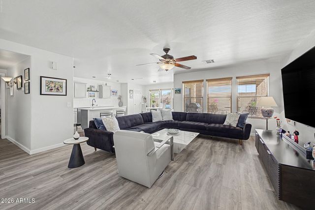 3589 E SANTA FE Lane, Gilbert, AZ 85297