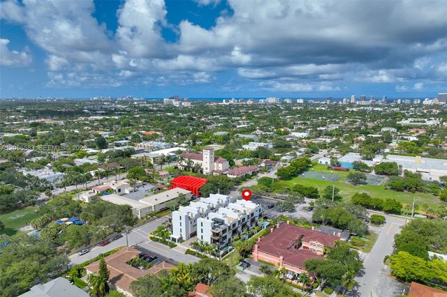 820 NE 2nd Street 1, Fort Lauderdale, FL 33301