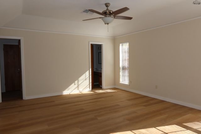 4819 ROYAL OAK STREET, Wichita Falls, TX 76308