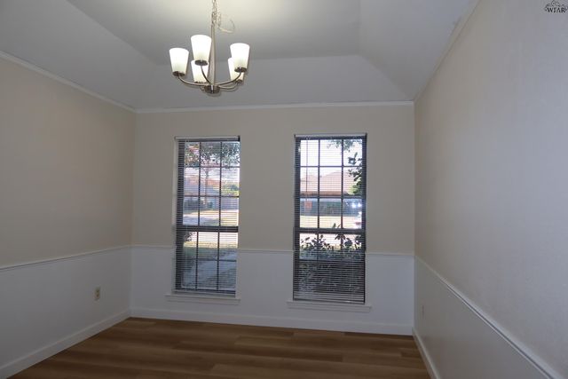 4819 ROYAL OAK STREET, Wichita Falls, TX 76308