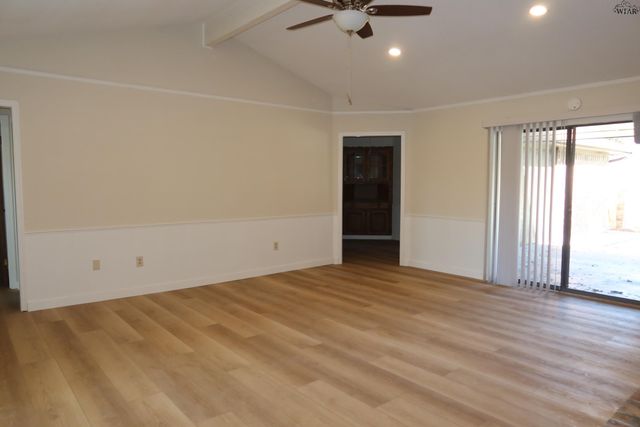 4819 ROYAL OAK STREET, Wichita Falls, TX 76308