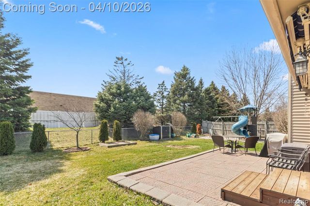 25250 Noble Drive, Chesterfield, MI 48051