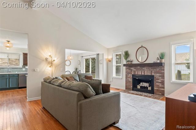 25250 Noble Drive, Chesterfield, MI 48051