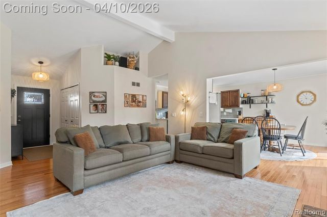 25250 Noble Drive, Chesterfield, MI 48051