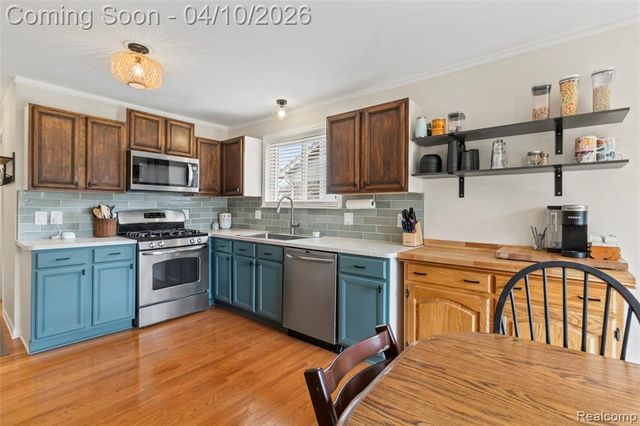 25250 Noble Drive, Chesterfield, MI 48051