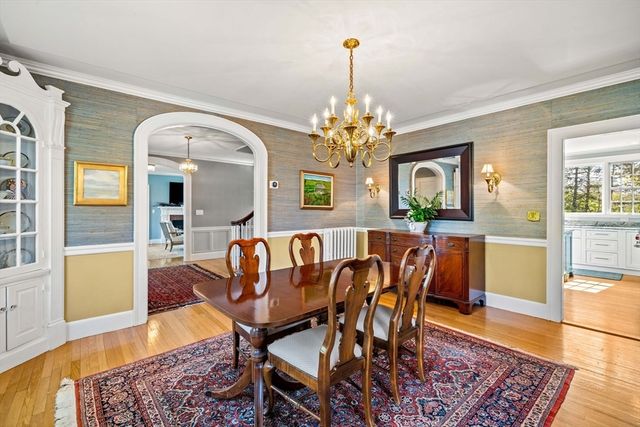 57 Garden Rd, Lowell, MA 01852