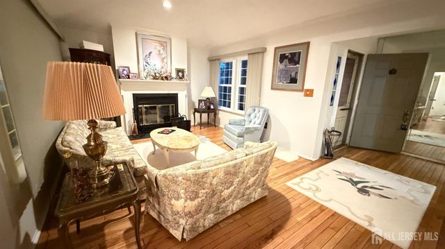3 William Penn Court, Monroe, NJ 08831