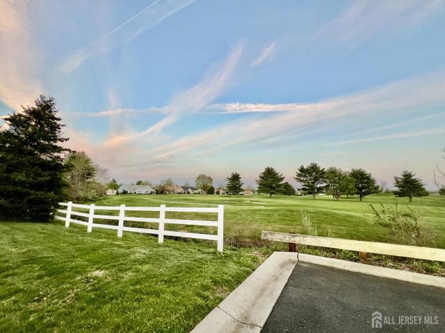 3 William Penn Court, Monroe, NJ 08831