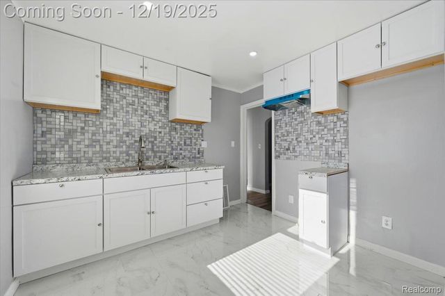 16662 Collingham Drive, Detroit, MI 48205