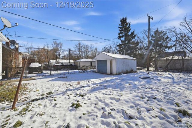 16662 Collingham Drive, Detroit, MI 48205