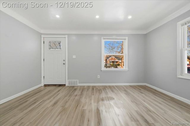 16662 Collingham Drive, Detroit, MI 48205