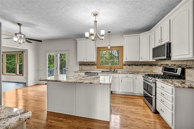 2728 High Hampton Trail, Cuyahoga Falls, OH 44223