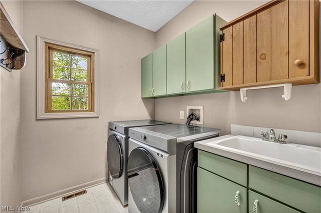 2728 High Hampton Trail, Cuyahoga Falls, OH 44223