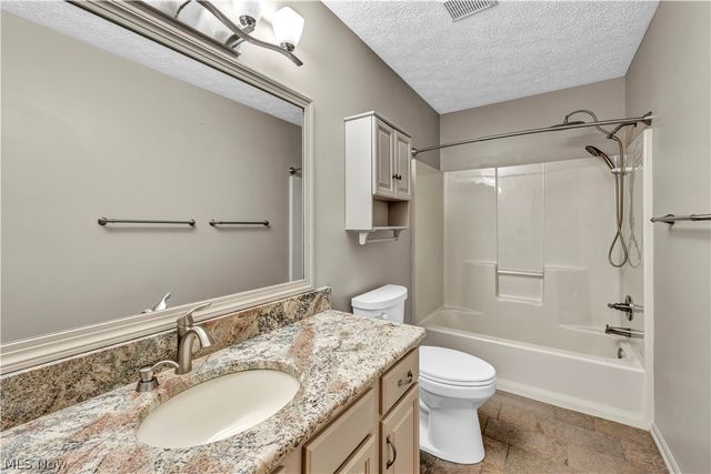 2728 High Hampton Trail, Cuyahoga Falls, OH 44223
