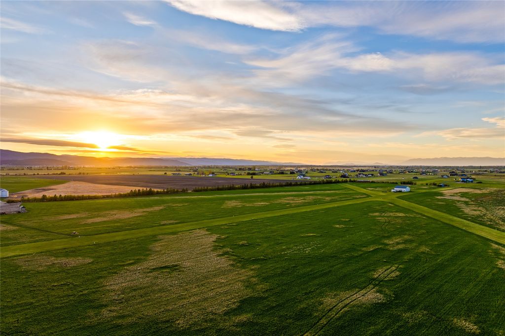 465 Farm Road, Kalispell, MT 59901 photo 13